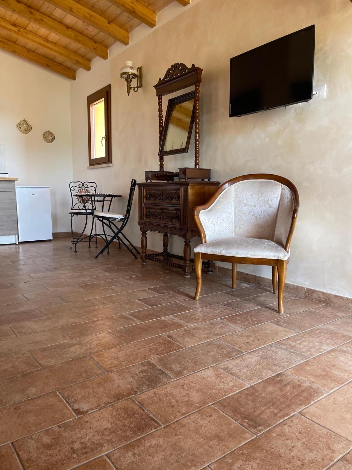 Agriturismo Borgo Campetroso Suvereto Bilik gambar